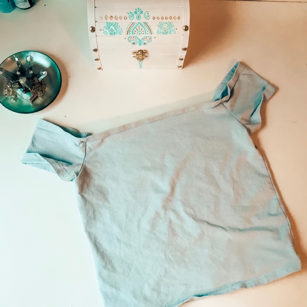 Chic Light Blue Top
